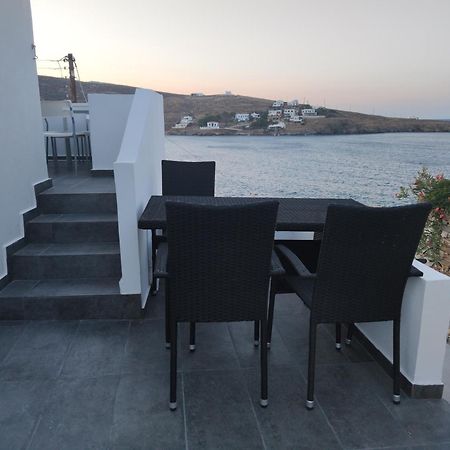 Theis Seafront Retreat - Loutra Seaview Bliss Loutra (Kythnos) Exterior photo
