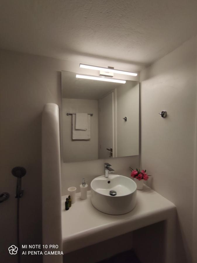 Theis Seafront Retreat - Loutra Seaview Bliss Loutra (Kythnos) Exterior photo