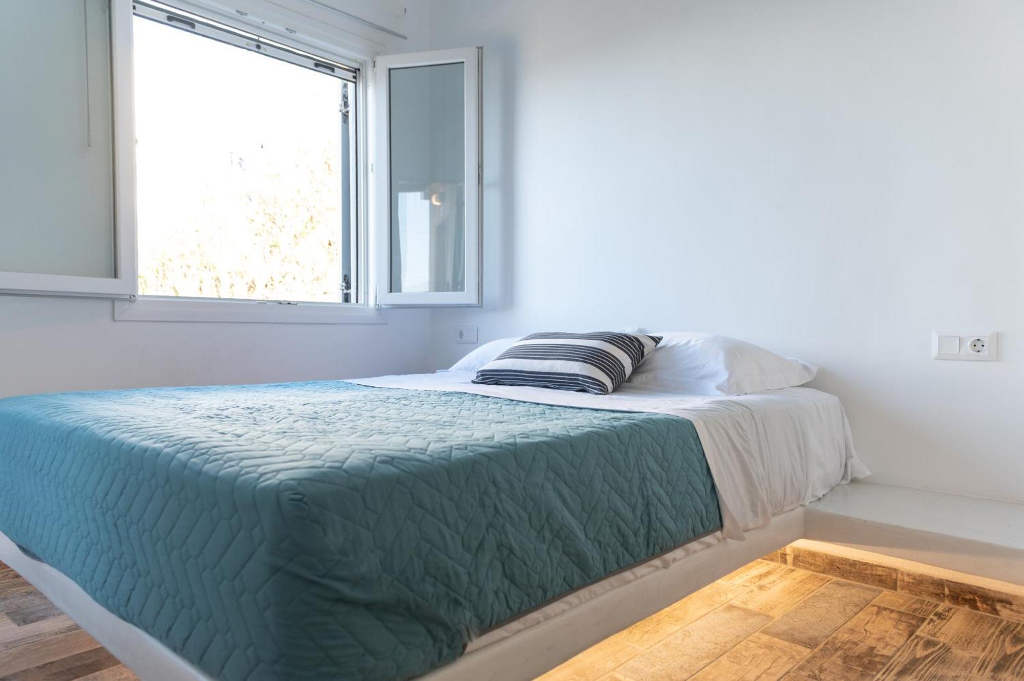 Theis Seafront Retreat - Loutra Seaview Bliss Loutra (Kythnos) Exterior photo